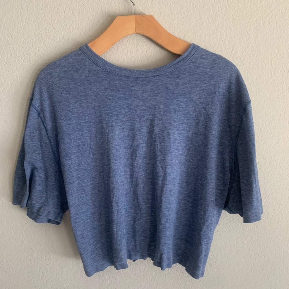 Lululemon Short Sleeve Crop Top